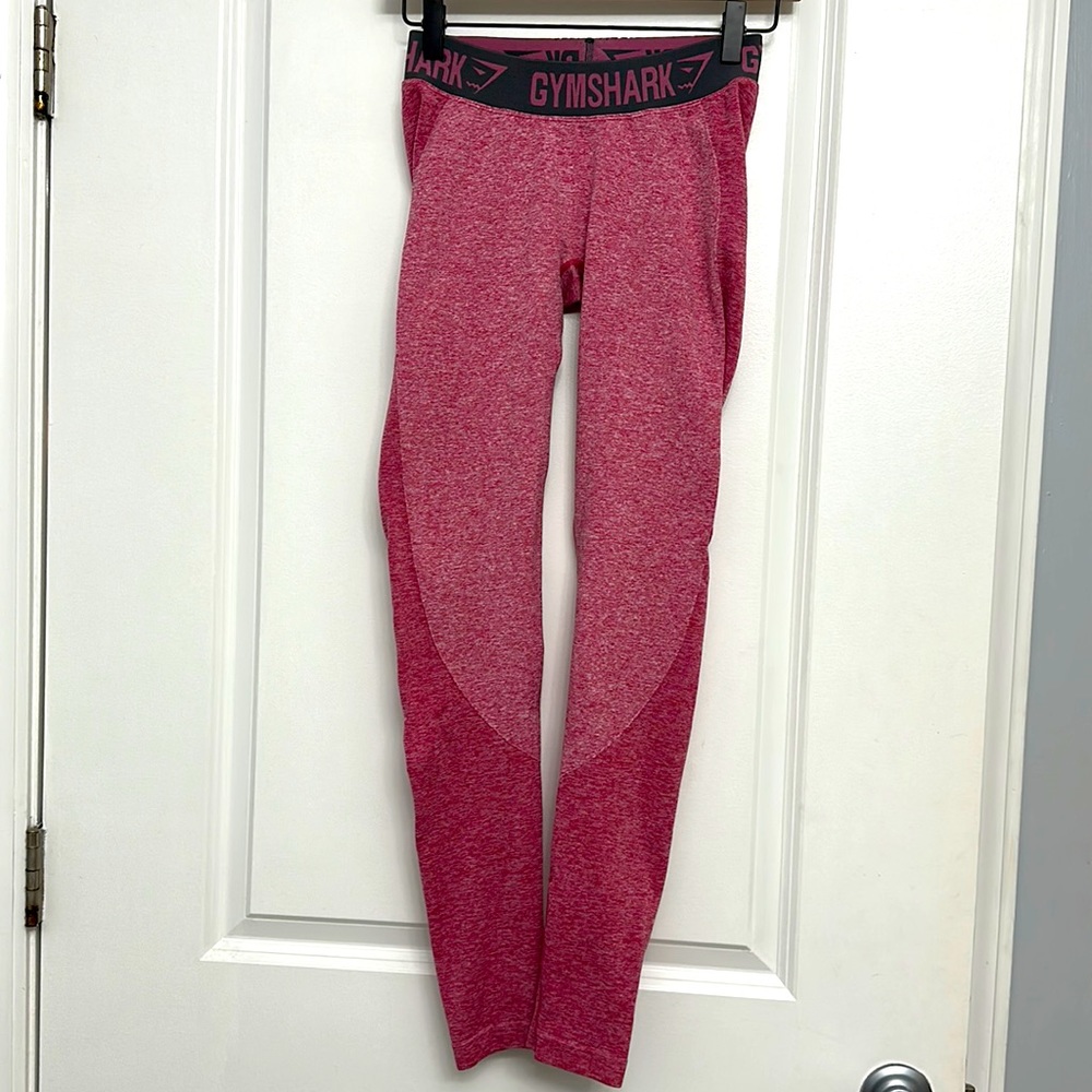 Pink GYMSHARK leggings. Size S.